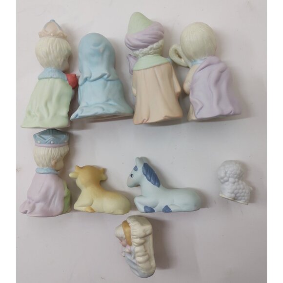 Lot of 9 Russ Berrie Bisque Mini Figurines Vintage Figurine Set Collectible - Picture 4 of 15